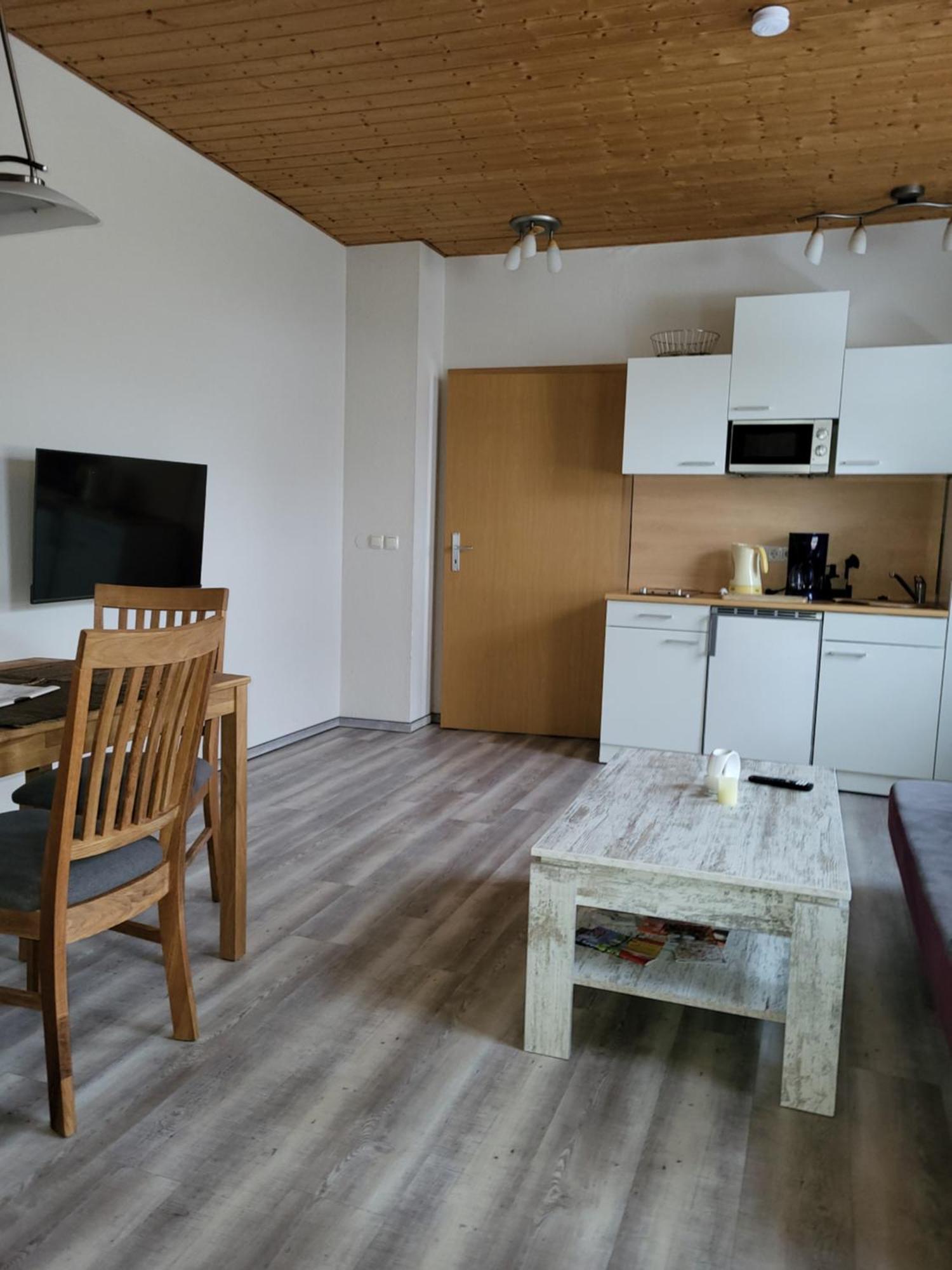 City Appartement Mit Garten, Zentral Und Trotzdem Ruhig Cottbus Esterno foto